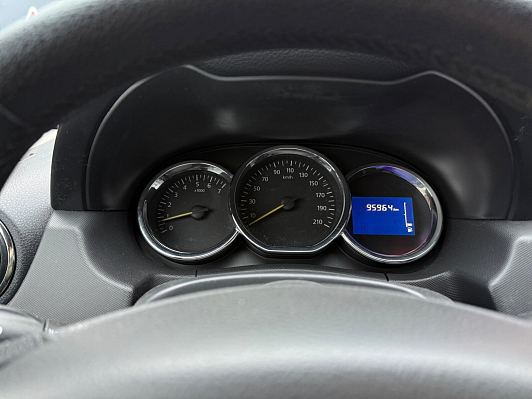 Renault Duster Expression, 2017 года, пробег 95000 км