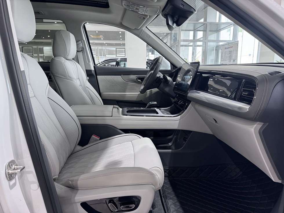 GAC GS8 GX Traveller, белый