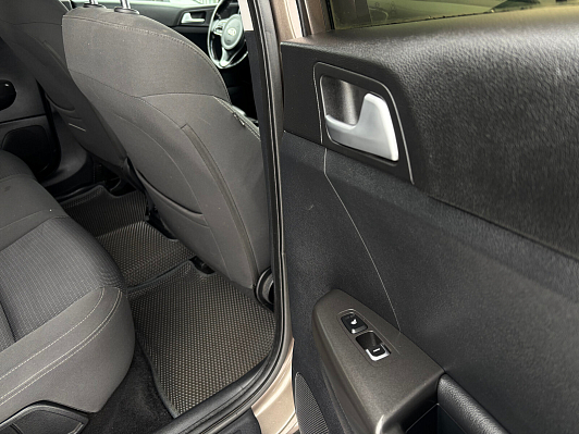 Kia Sportage Luxe, 2017 года, пробег 166452 км