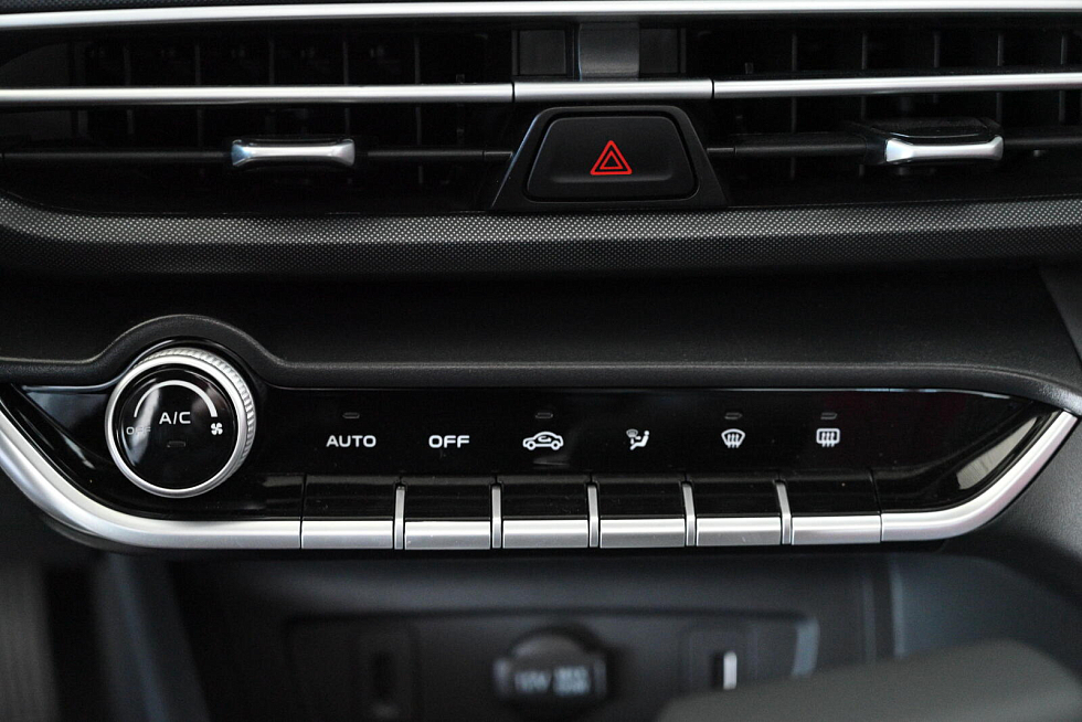 Changan Eado Plus LX, серый