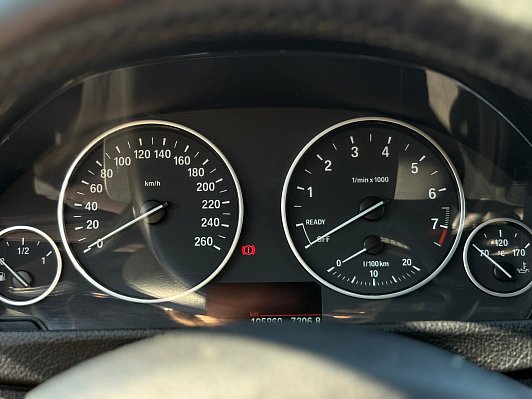 BMW 3 серии 316i SE, 2013 года, пробег 195900 км