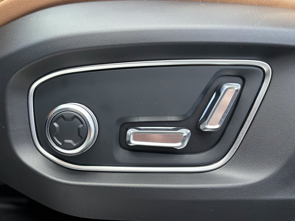 Nordcross 001 Ultra, белый