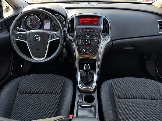 Opel Astra Cosmo, 2011 года, пробег 156002 км