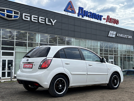 Kia Rio Luxe, 2011 года, пробег 152380 км