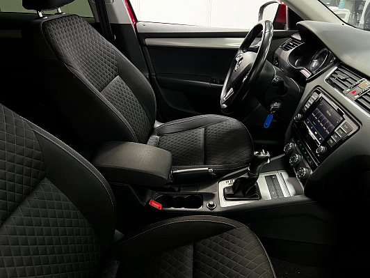 Skoda Octavia Hockey Edition, 2017 года, пробег 123100 км
