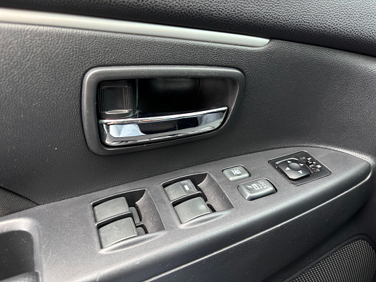 Mitsubishi ASX Intense, 2012 года, пробег 125215 км