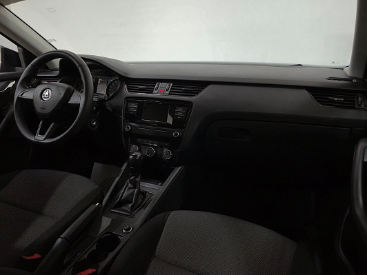 Skoda Octavia Ambition, 2016 года, пробег 107565 км