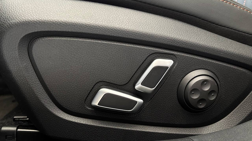 Geely Preface Flagship, фиолетовый