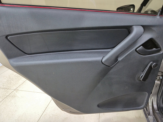 Lada (ВАЗ) Granta, 2015 года, пробег 101749 км