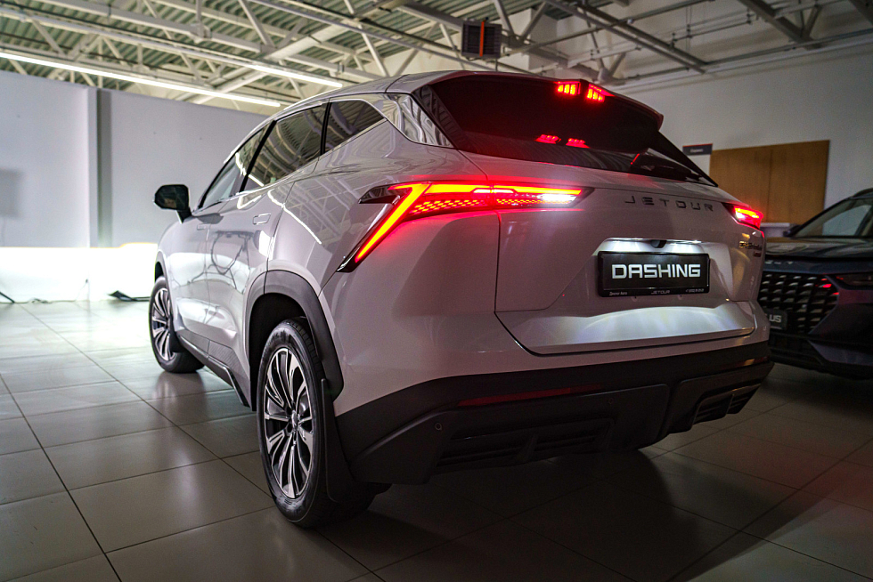 Jetour Dashing Люкс 2024, белый