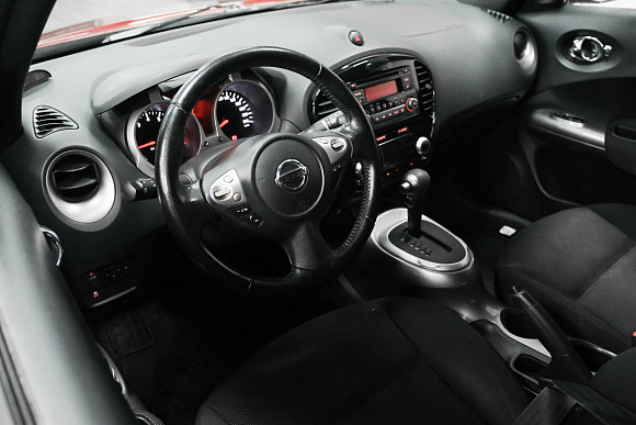 Nissan Juke SE, 2014 года, пробег 111635 км