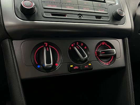 Volkswagen Polo Comfortline, 2019 года, пробег 131944 км