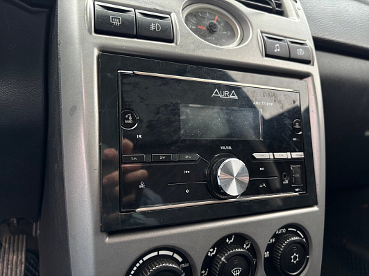 Lada (ВАЗ) Priora Люкс, 2013 года, пробег 135459 км