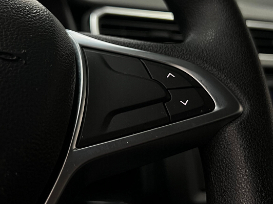 Renault Duster Access, 2021 года, пробег 66000 км