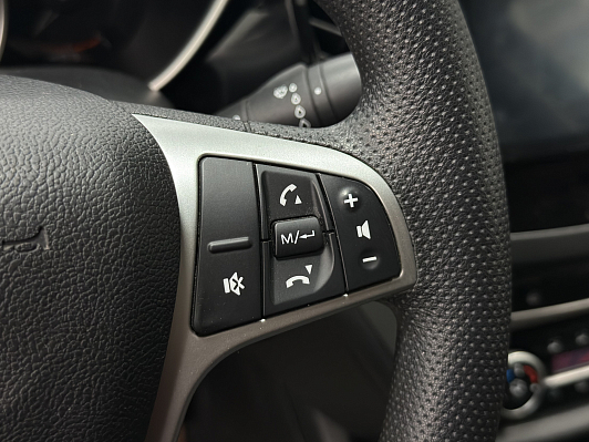 Lada (ВАЗ) Vesta Luxe, 2019 года, пробег 92500 км