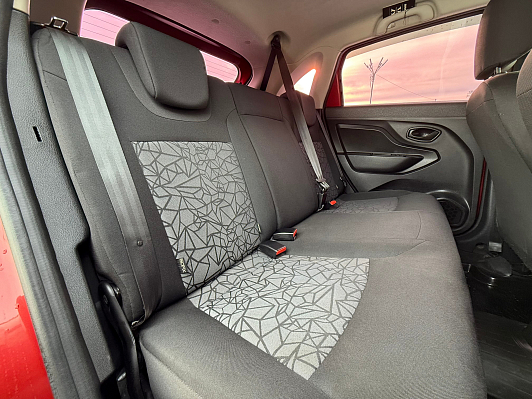 Lada (ВАЗ) XRAY Comfort, 2017 года, пробег 126000 км