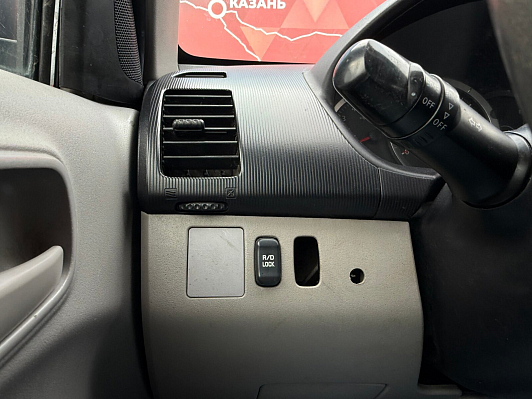 Mitsubishi L200 DC Intense, 2010 года, пробег 249000 км