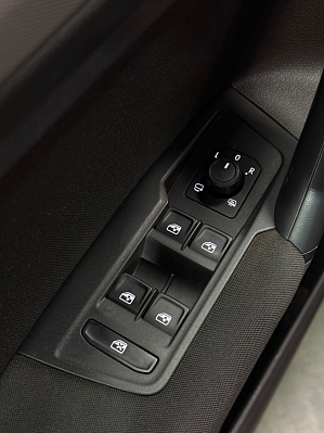 Volkswagen Tiguan Winter Edition, 2019 года, пробег 123369 км