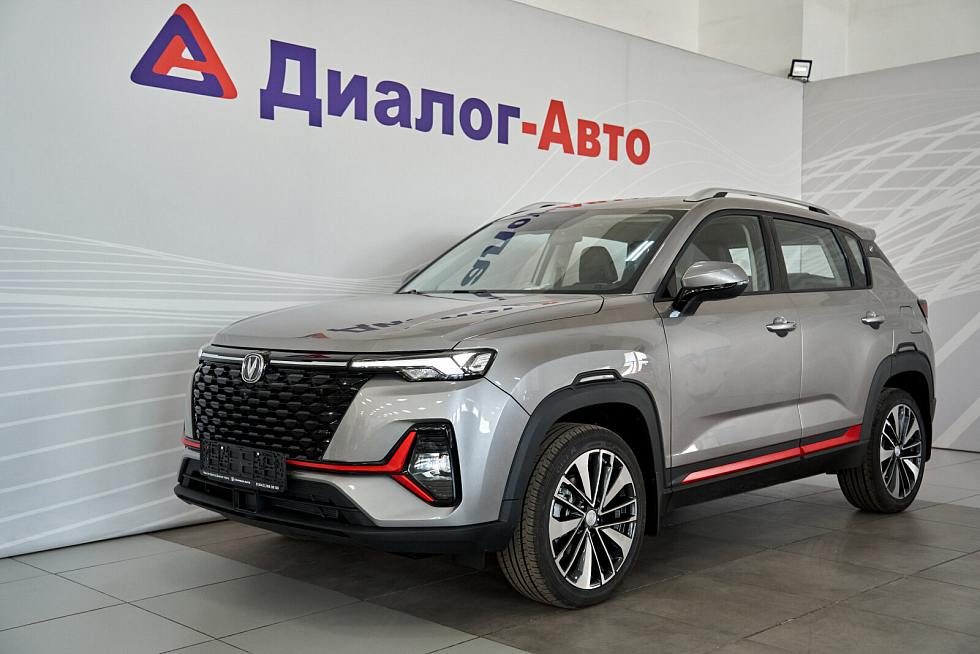 Changan CS35 Plus Техно, серебряный