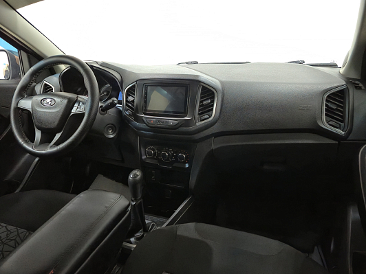 Lada (ВАЗ) XRAY Comfort, 2017 года, пробег 143590 км