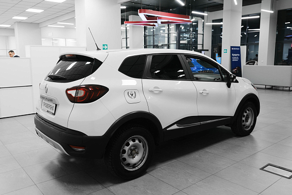 Renault Kaptur Drive, 2019 года, пробег 139000 км