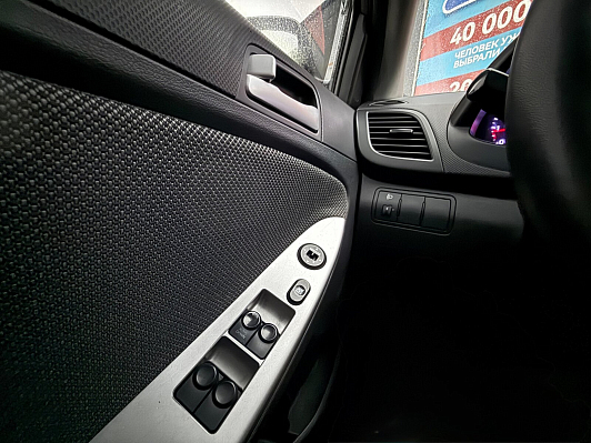 Hyundai Solaris Optima, 2013 года, пробег 215469 км