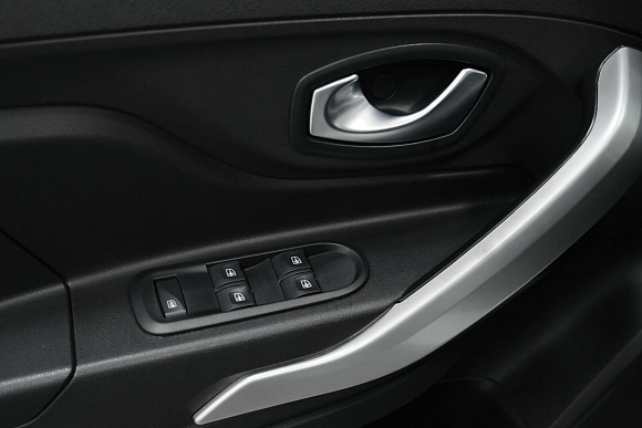 Lada (ВАЗ) XRAY Comfort, 2018 года, пробег 40000 км