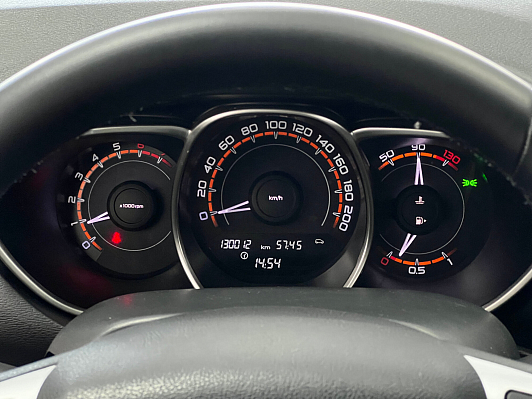 Lada (ВАЗ) Vesta Luxe, 2018 года, пробег 130000 км