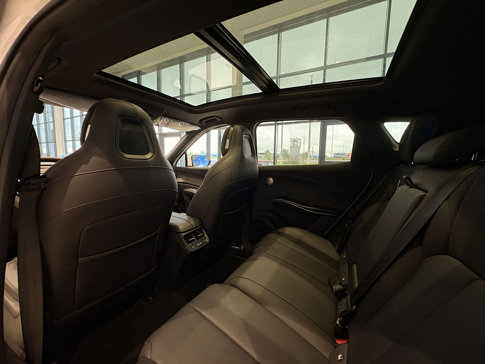 Omoda C7 Supreme, белый