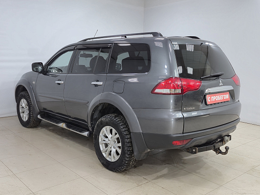 Mitsubishi Pajero Sport Intense, 2014 года, пробег 292060 км