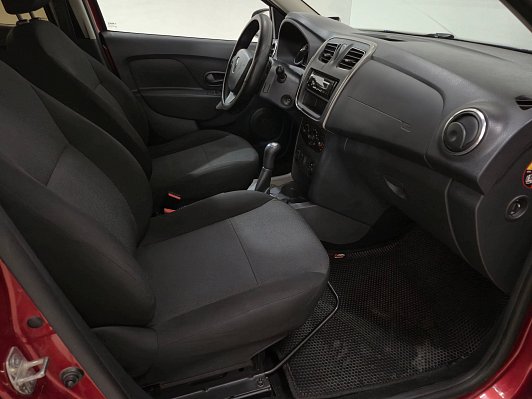 Renault Sandero Confort, 2016 года, пробег 125366 км