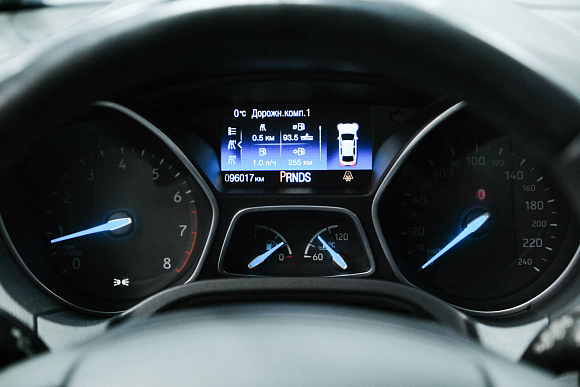 Ford Focus Titanium, 2016 года, пробег 95000 км
