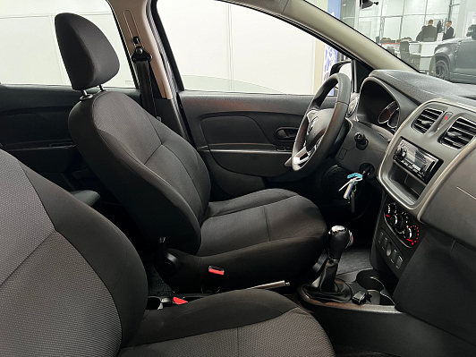 Renault Logan Life, 2021 года, пробег 42000 км