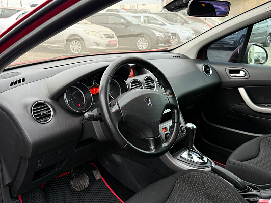 Peugeot 308 Confort Pack, 2010 года, пробег 209980 км