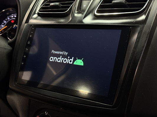 Renault Sandero Stepway Life, 2020 года, пробег 68582 км