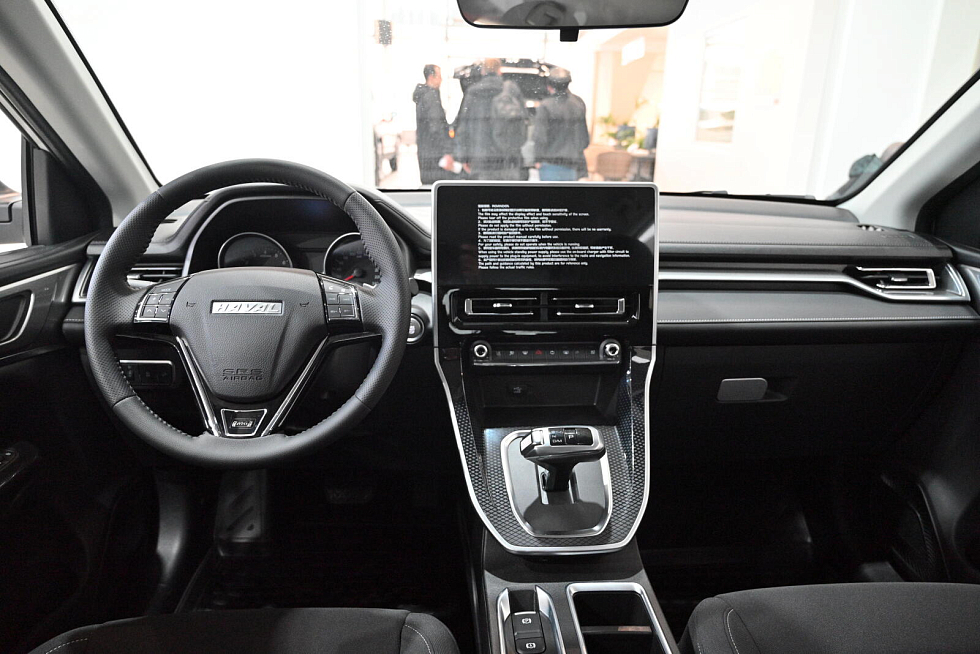 Haval M6 Старт, серебряный