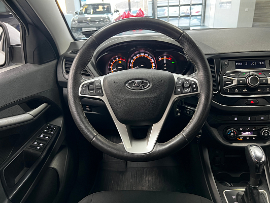Lada (ВАЗ) Vesta Luxe, 2021 года, пробег 65000 км