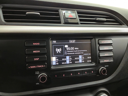 Kia Rio Luxe RED Line, 2019 года, пробег 74055 км