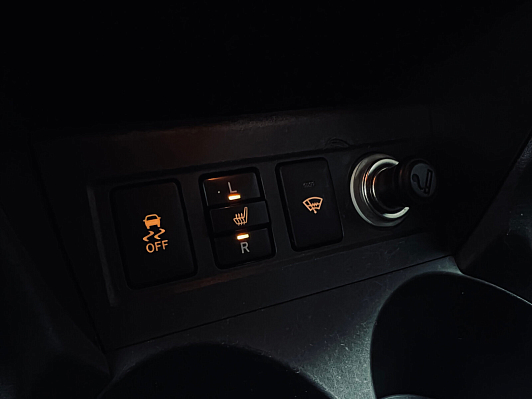 Toyota RAV4 Луна, 2009 года, пробег 293500 км