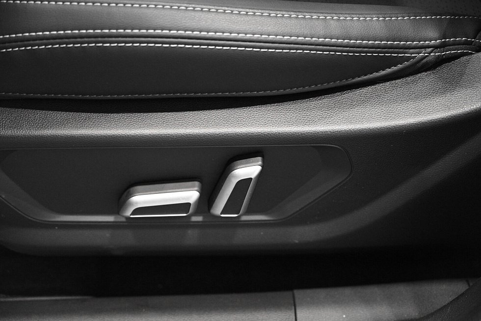 Haval Jolion Техно +, серый