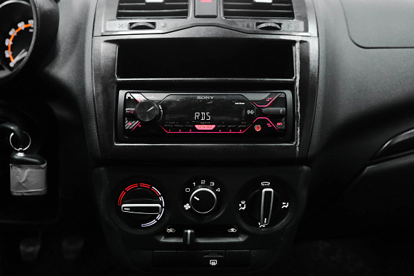 Lada (ВАЗ) Granta Standard, 2023 года, пробег 40000 км