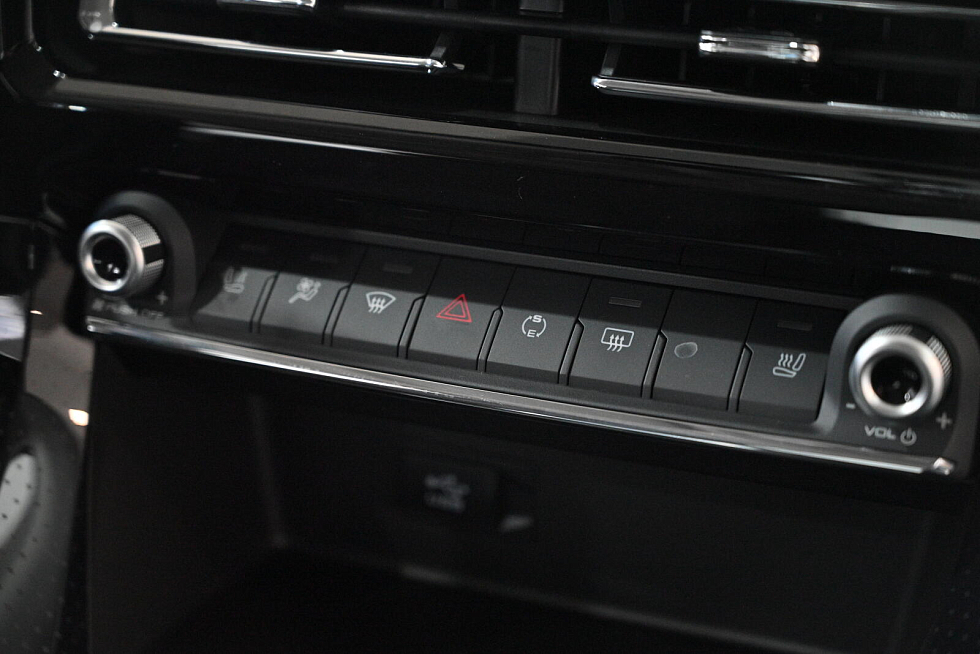 Haval M6 Старт, серебряный