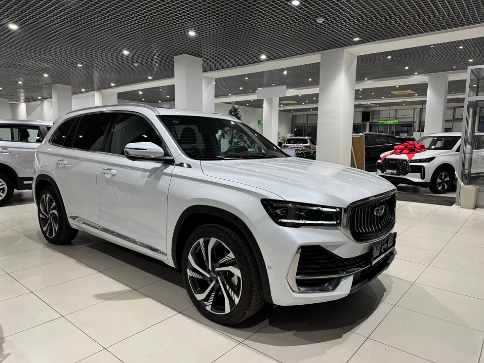 Geely Monjaro Flagship, белый