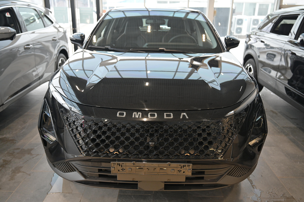 Omoda C5 Актив, черный