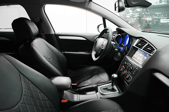 Citroen C4 Exclusive, 2014 года, пробег 118000 км