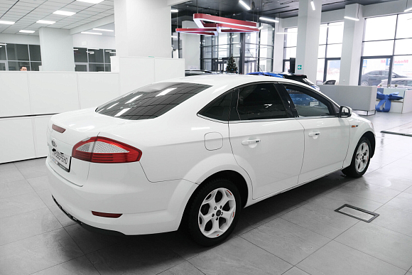 Ford Mondeo Ambiente, 2009 года, пробег 176000 км