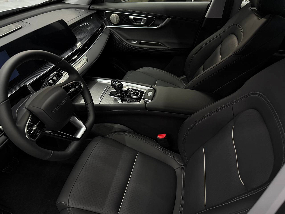 Tenet T7 Active, серебряный