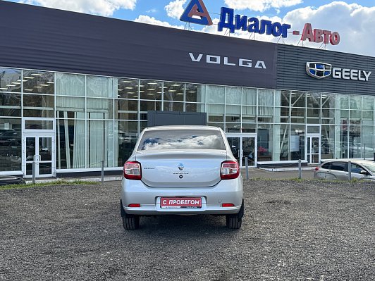 Renault Logan Privilege, 2017 года, пробег 106000 км