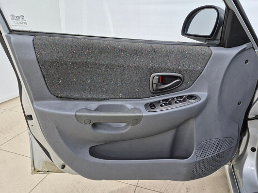 Hyundai Accent, 2004 года, пробег 186615 км