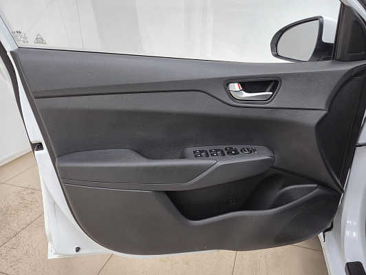 Hyundai Solaris Elegance + Prestige + Style, 2020 года, пробег 88574 км